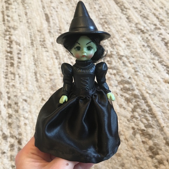 madame alexander mcdonalds dolls list